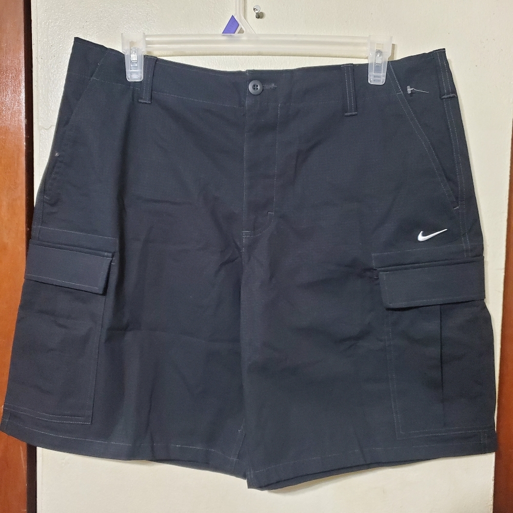 Nike sb skate cargo shorts